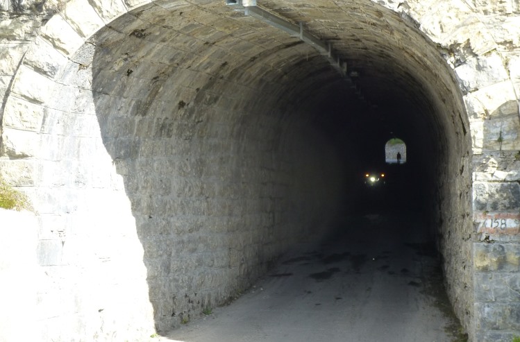 07-Zoncolan-Tunnel