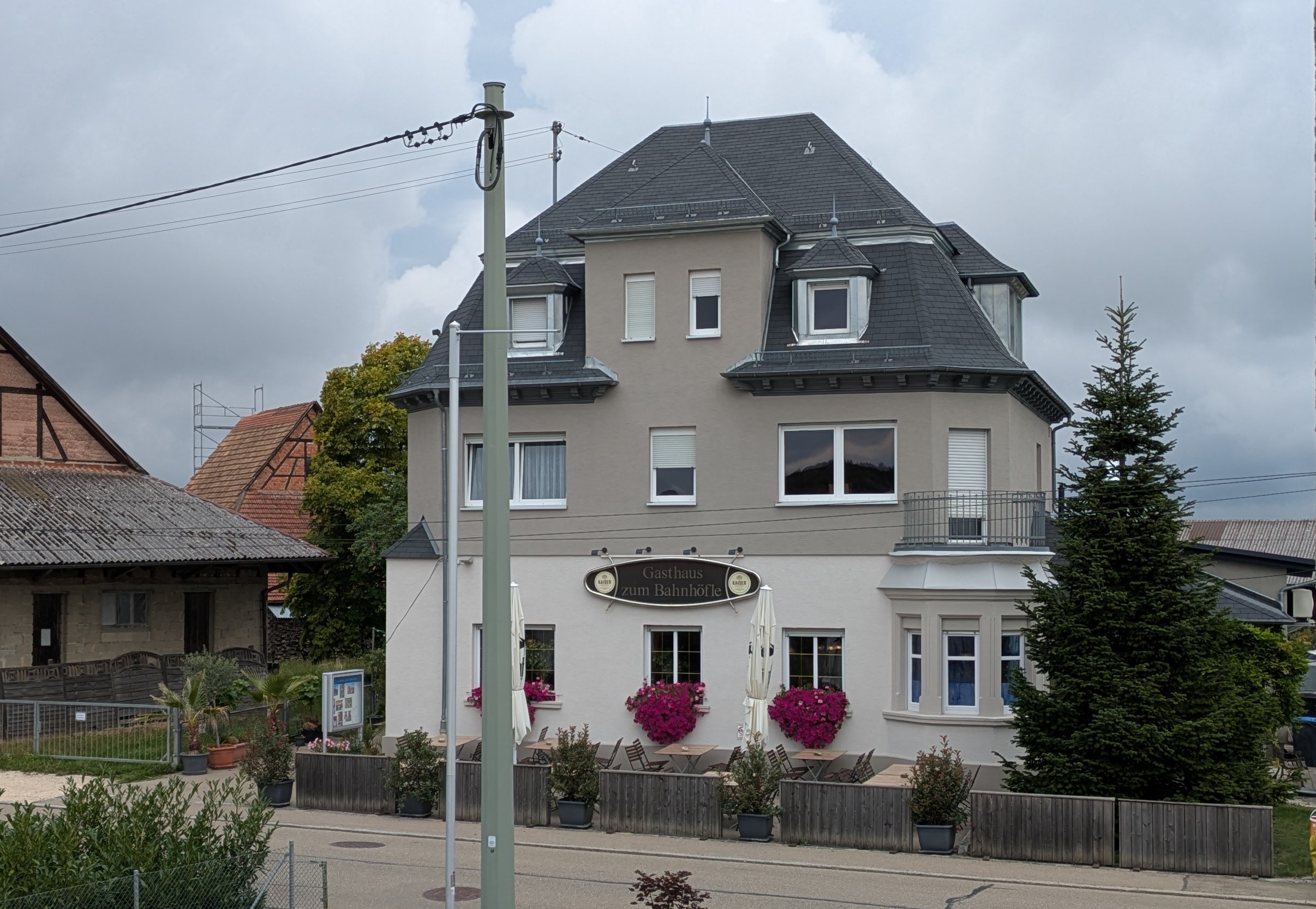 08-Alb-Hotel-Bahnhöfle